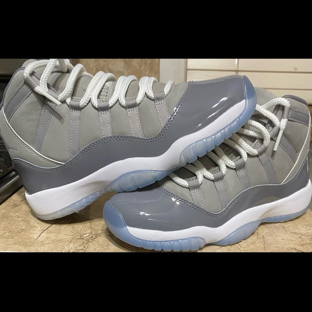 Jordan 11s
